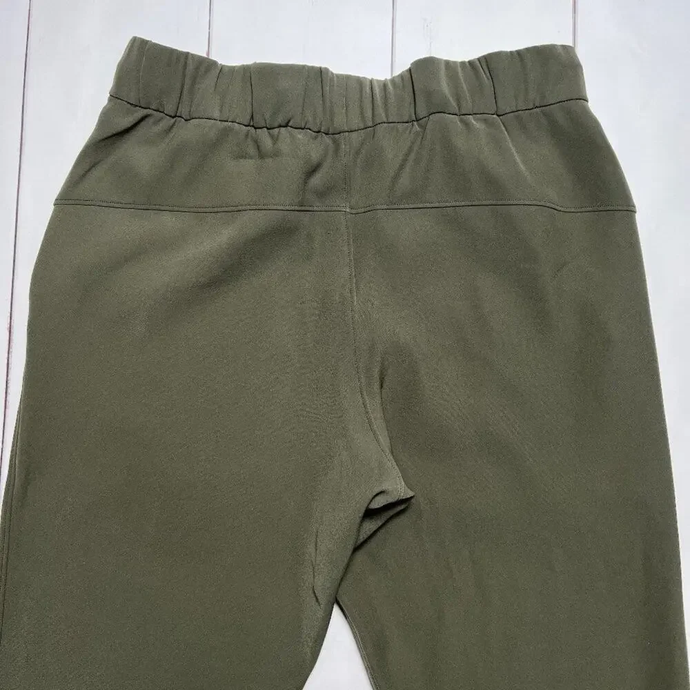 Lululemon On The Fly Woven Pant 28